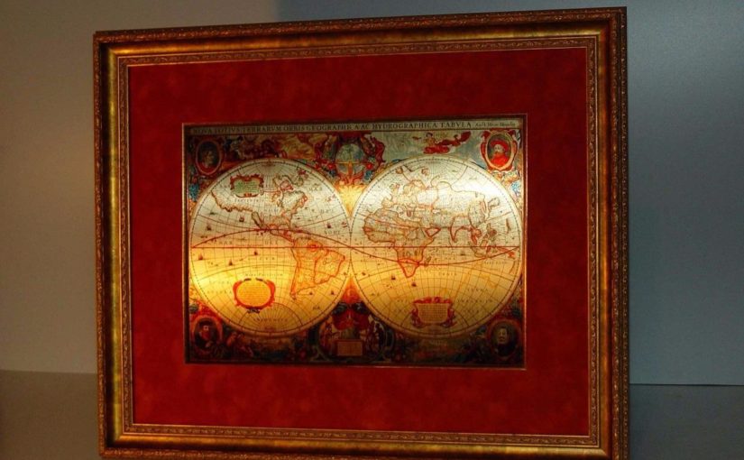 Старинная металлическая карта мира на стену 50х60 см
